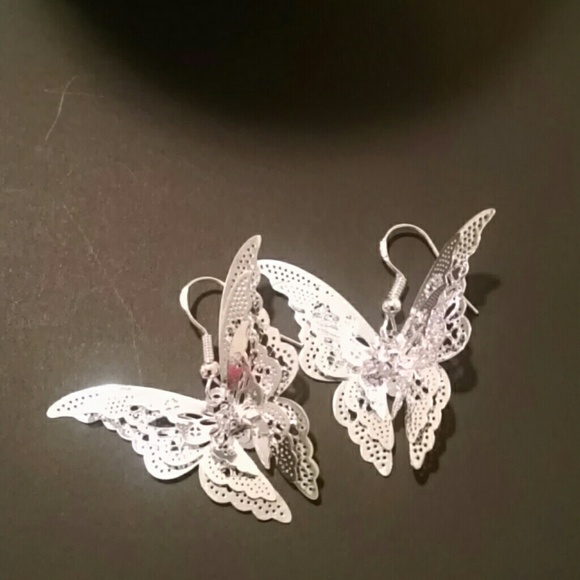 Jewelry - 925 Butterfly Dangle Earrings NWOT
